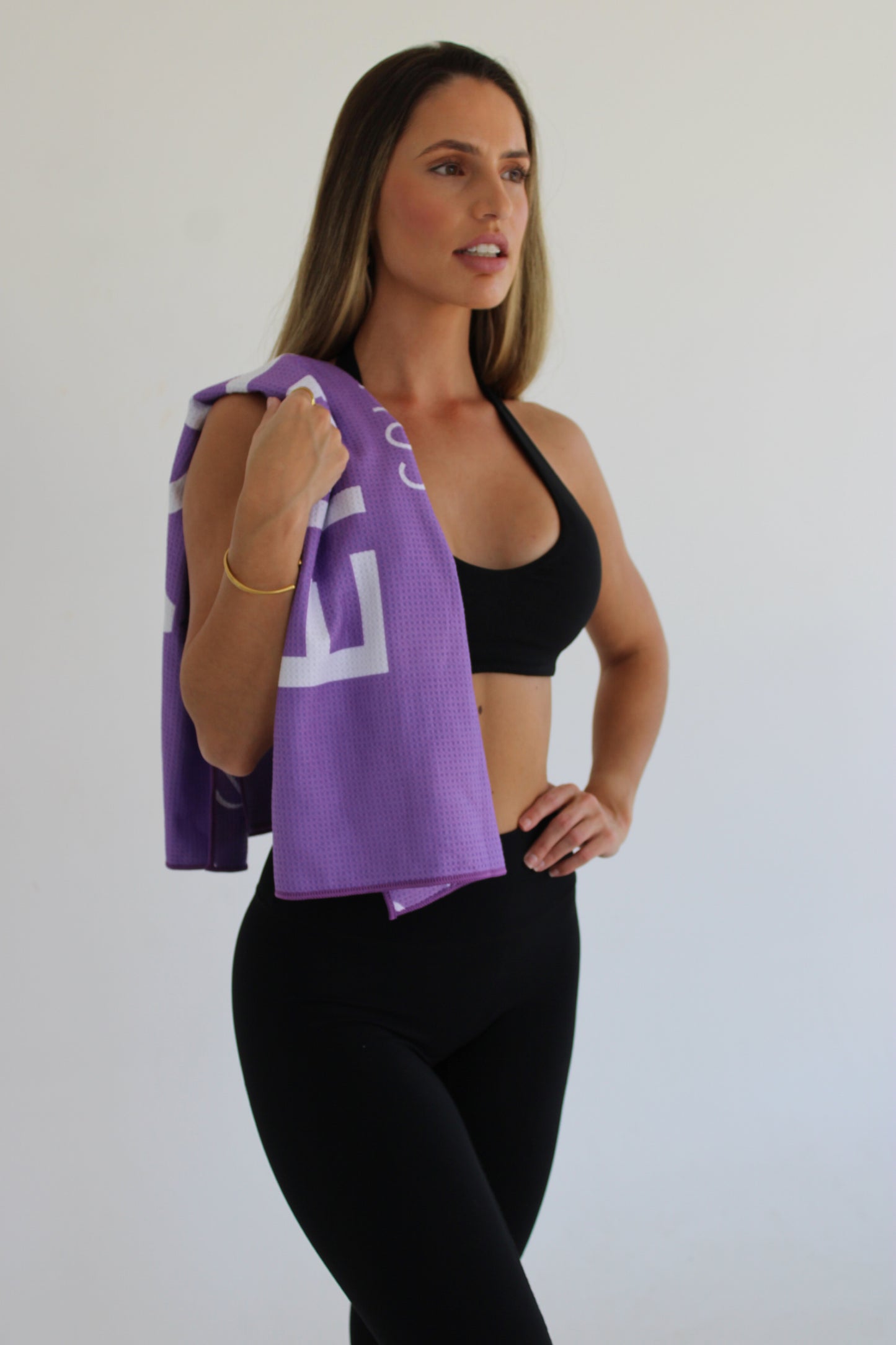 EMIRA DRY SWEAT TOWEL