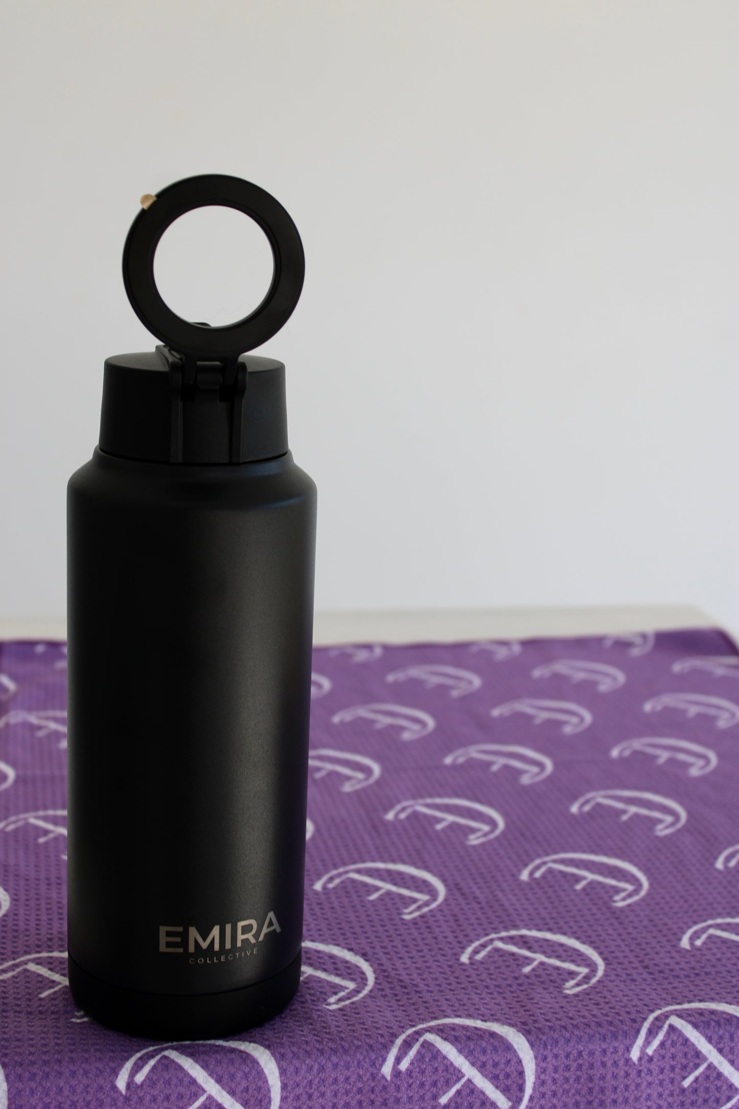 EMIRA Magnetic Phone Holder - Stainless Steel Water Bottle