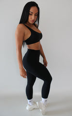 EMIRA SCULPT CROP BLACK